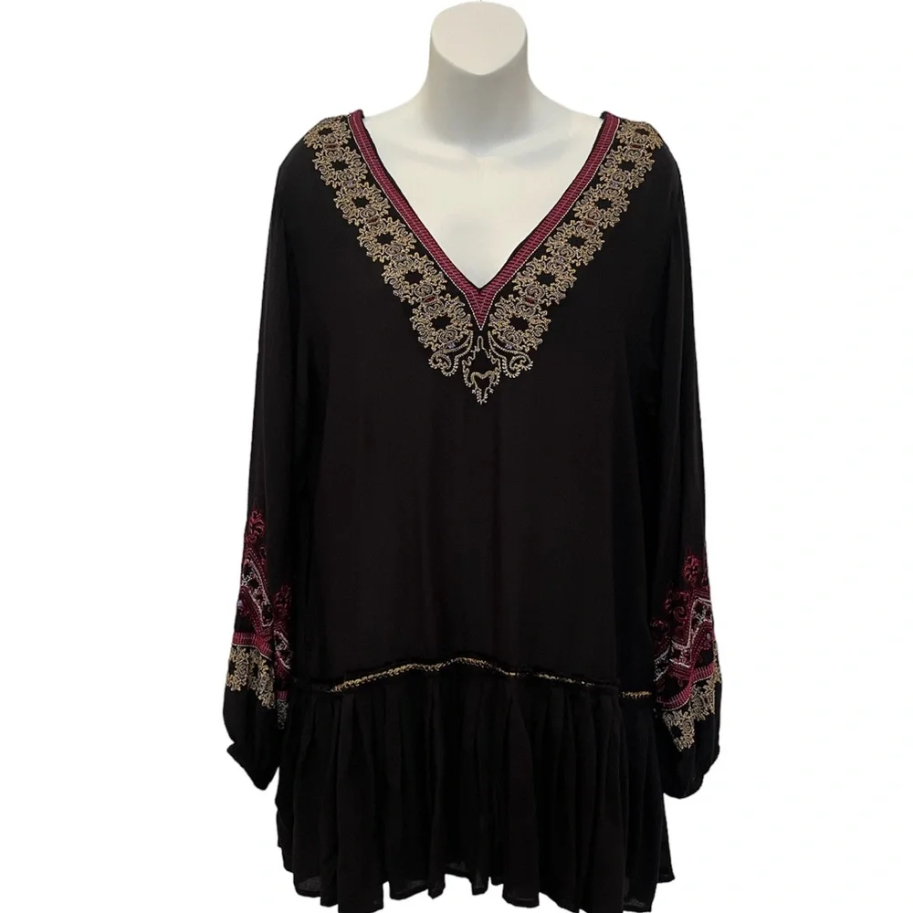 Free People Wild One Black Embroidered Long Sleeve V Neck Mini Dress Tunic XS